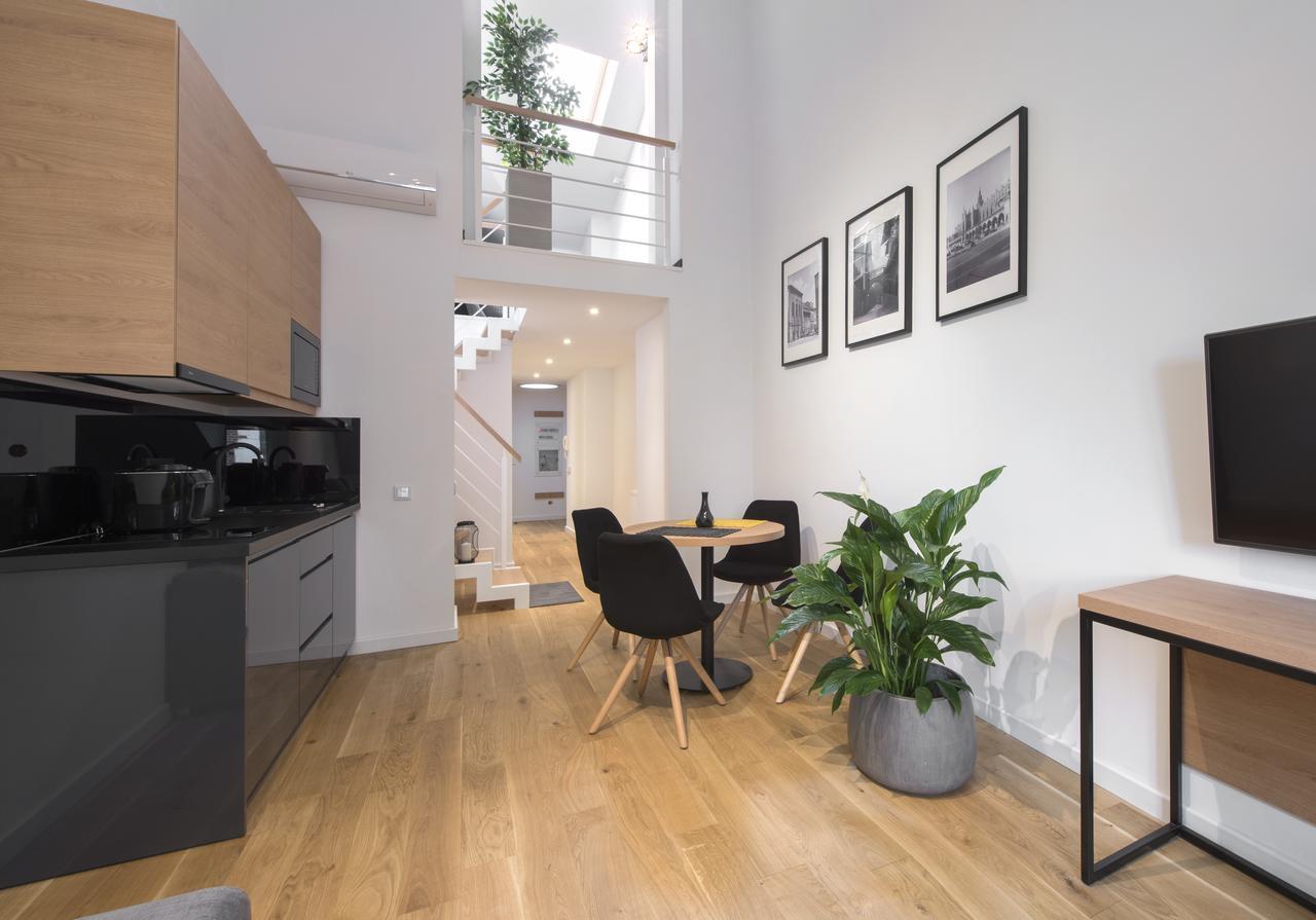 Aparthotel Bc 29 Residence Krakow Luaran gambar